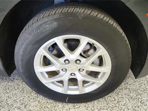 Used 2024 Chevrolet Equinox LT AWD/4WD image 13