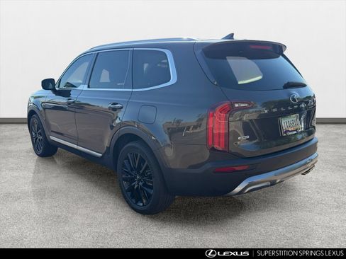 Used 2021 Kia Telluride SX w/ SX Prestige Package AWD/4WD image 4