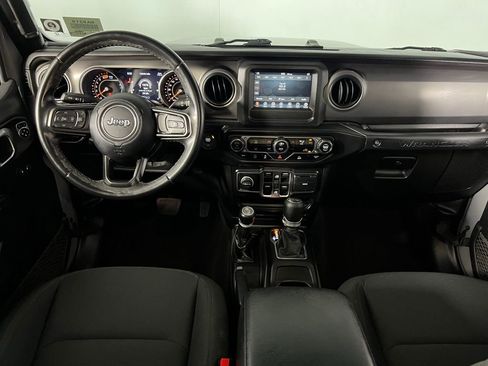 Used 2021 Jeep Wrangler Unlimited Sport image 14