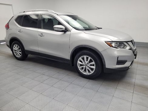 Used 2020 Nissan Rogue SV FWD image 11