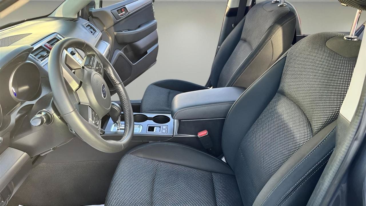 Used 2016 Subaru Outback 2.5i Premium AWD/4WD image 18