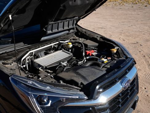 Used 2023 Subaru Ascent Limited image 6