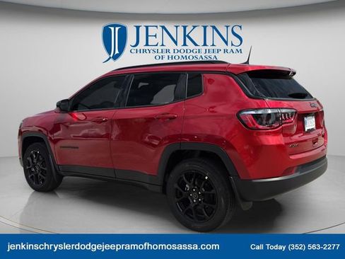 New 2026 Jeep Compass Latitude image 7