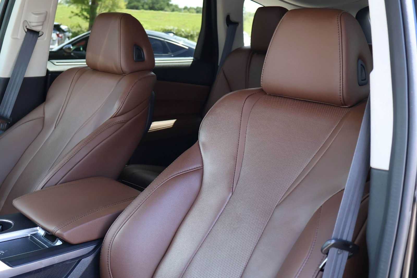 Certified 2023 Acura MDX w/ Technology Package FWD image 11