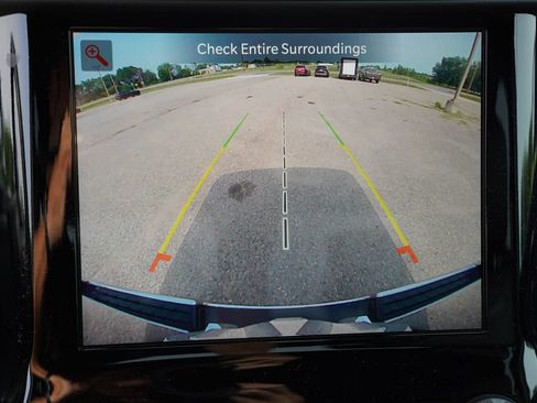 Used 2024 RAM 1500 Laramie AWD/4WD image 33