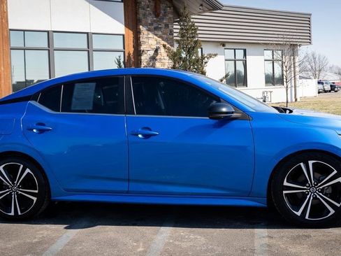 Used 2021 Nissan Sentra SR w/ SR Premium Package image 27
