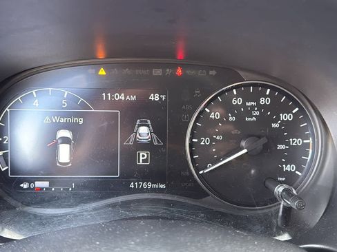 Certified 2024 Nissan Kicks SR image 26