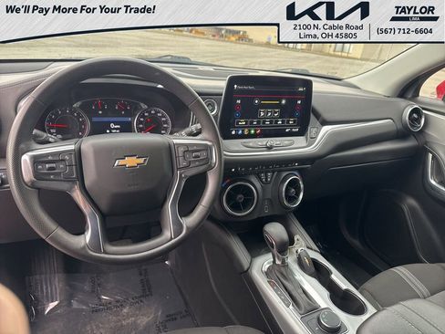 Used 2023 Chevrolet Blazer LT image 15