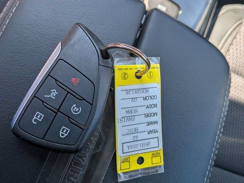 Used 2022 Buick Envision Preferred FWD image 19