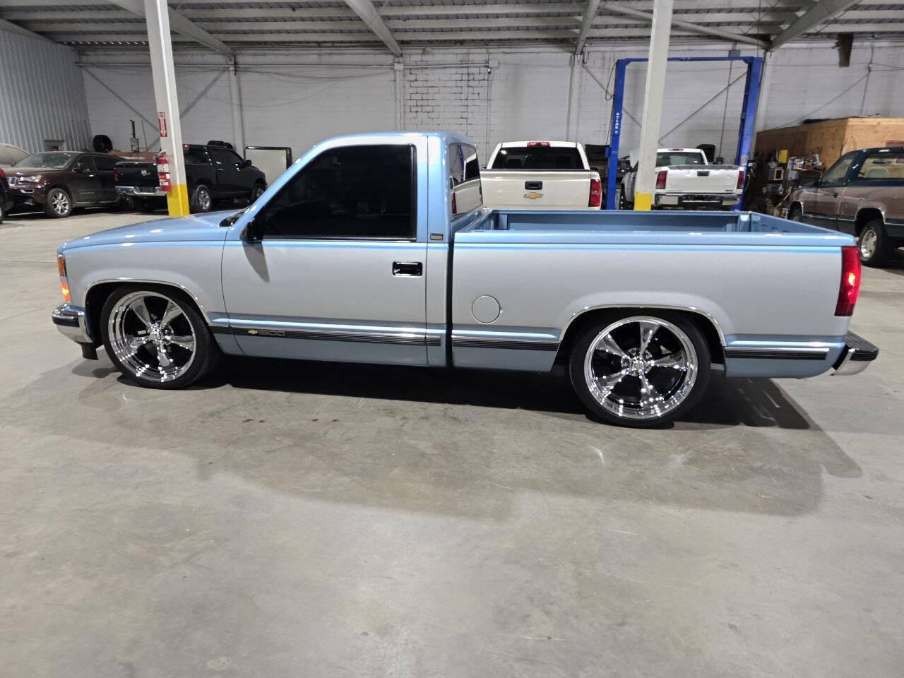 Used 1989 Chevrolet Silverado 1500 2WD Regular Cab image 6