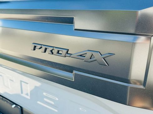 New 2026 Nissan Frontier PRO-4X w/ Pro-4x Convenience Package image 10