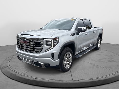 Certified 2022 GMC Sierra 1500 Denali image 3