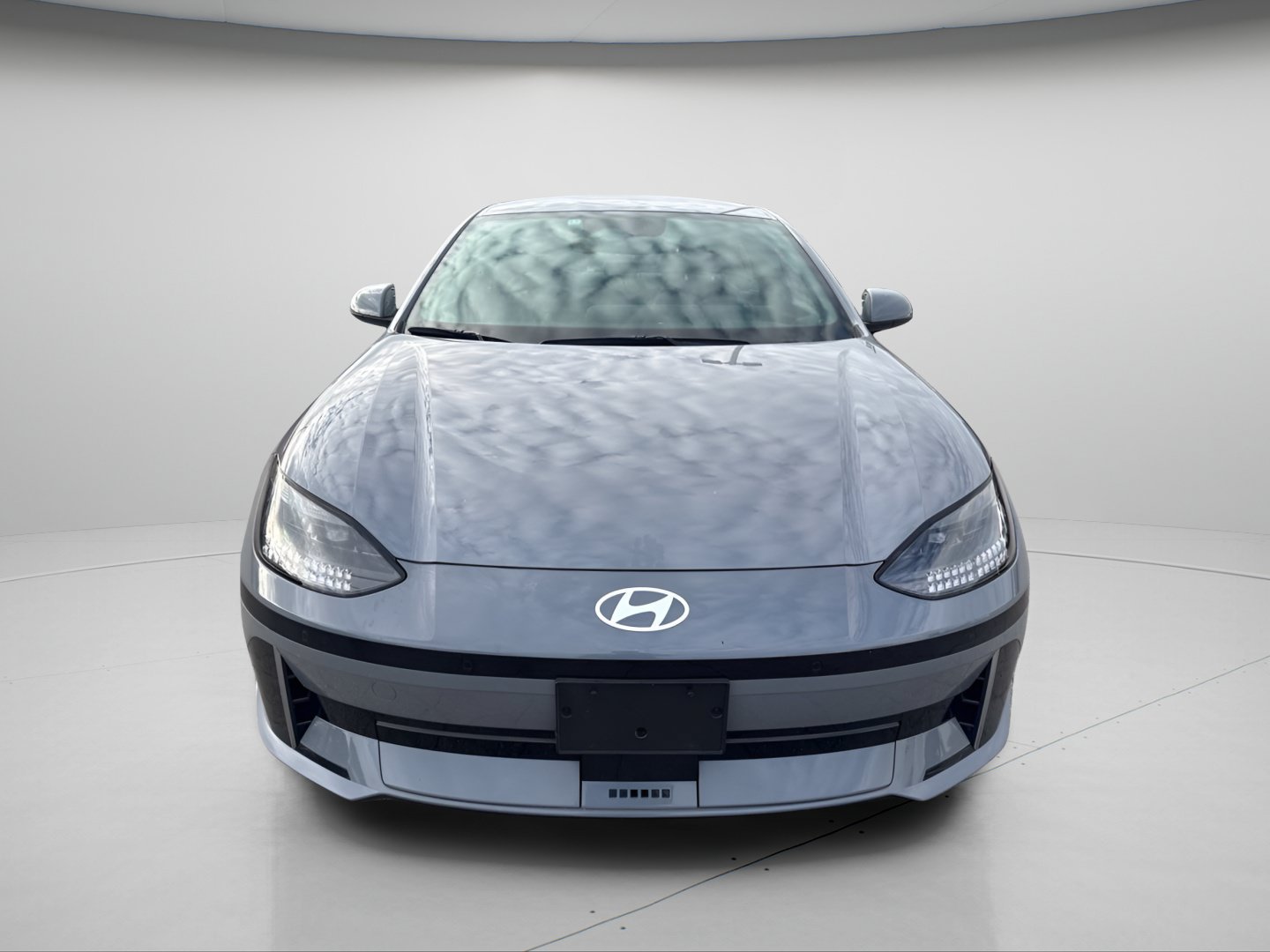 Used 2023 Hyundai Ioniq 6 SEL AWD/4WD image 16