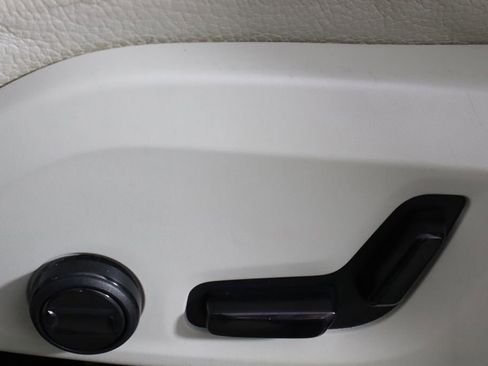 Used 2023 Volvo XC90 B5 Core w/ Protection Package Premier image 22