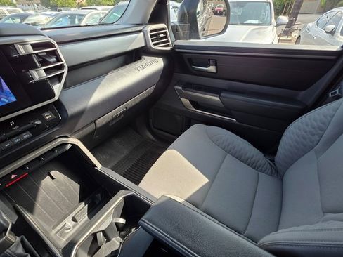 Used 2024 Toyota Tundra SR5 image 33
