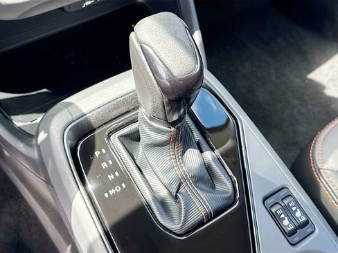New 2026 Subaru Crosstrek 2.5i Limited AWD/4WD image 15