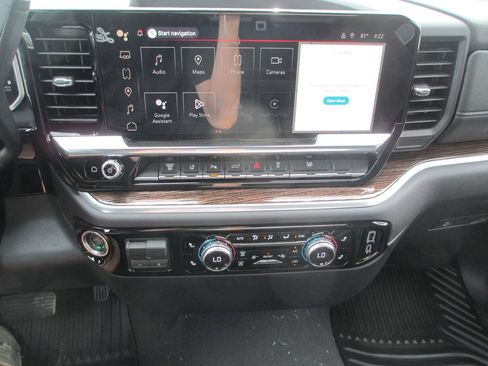 New 2026 GMC Sierra 3500 SLE AWD/4WD image 16