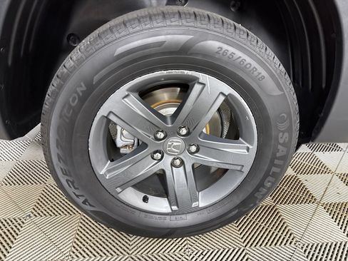 Used 2023 Honda Ridgeline RTL-E image 34