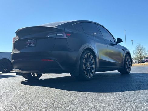 Used 2023 Tesla Model Y Performance image 27