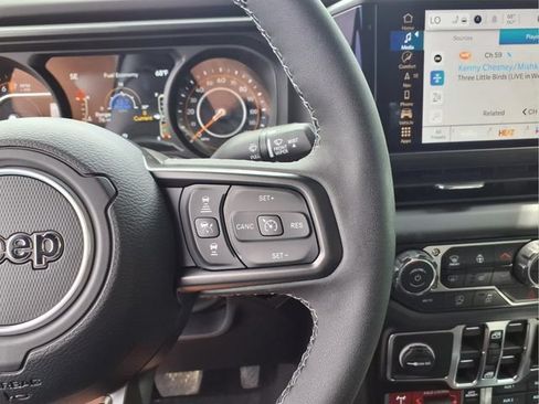 New 2026 Jeep Gladiator Mojave AWD/4WD image 22
