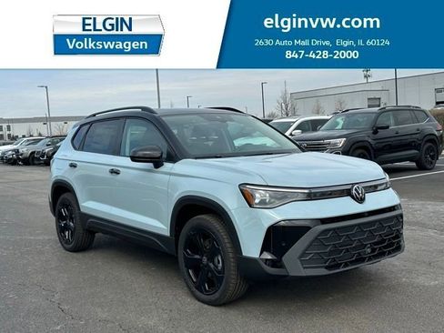 New 2026 Volkswagen Taos SE AWD/4WD image 1