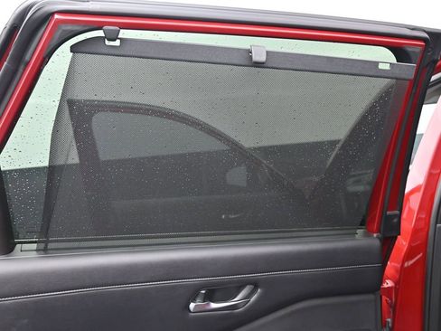 Used 2023 Nissan Pathfinder SL image 23