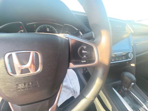 Certified 2018 Honda Civic EX image 16