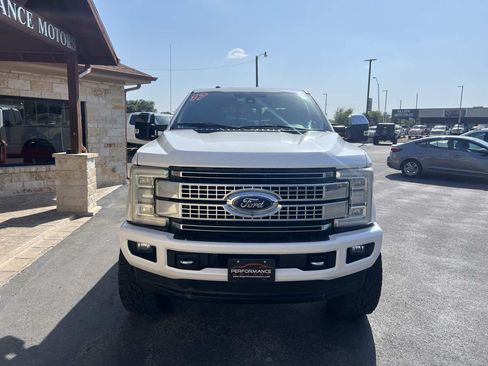 Used 2017 Ford F250 Platinum w/ Platinum Ultimate Package AWD/4WD image 6