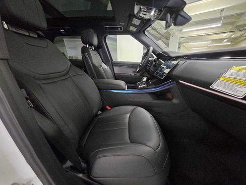 New 2026 Land Rover Range Rover Sport SE AWD/4WD image 11