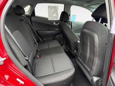 Used 2023 Hyundai Kona SEL w/ Convenience Package image 18