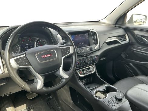 Used 2024 GMC Terrain SLT AWD/4WD image 24