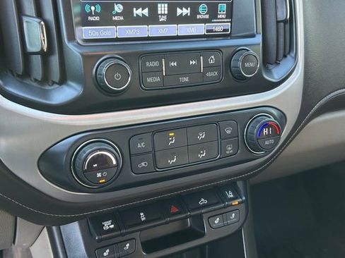 Used 2018 GMC Canyon SLT w/ Driver Alert Package AWD/4WD image 30