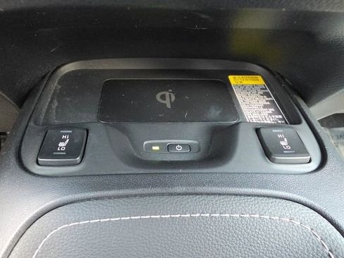 Used 2023 Toyota Corolla XSE FWD image 26