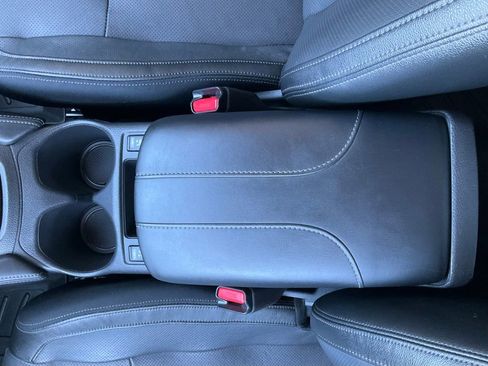 Used 2020 Nissan Rogue SL w/ Premium Package image 28