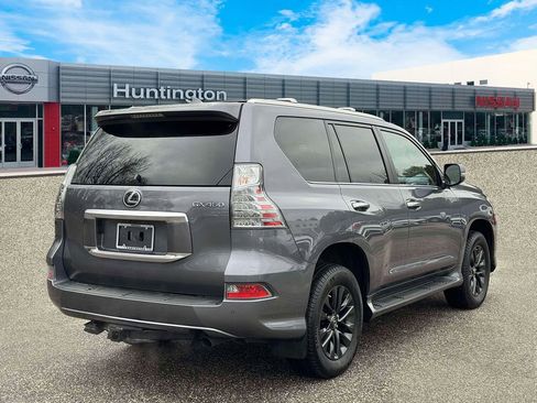 Used 2023 Lexus GX 460 Premium w/ Premium Plus Package image 8