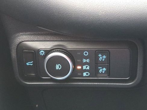 Used 2025 Ford Explorer ST w/ Sun And Sound Package AWD/4WD image 28