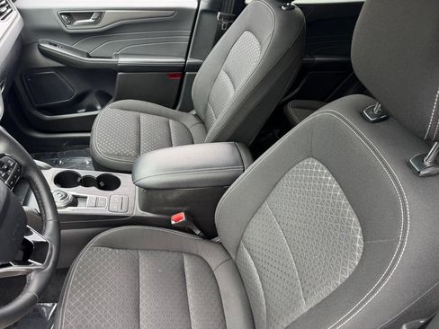 Certified 2024 Ford Escape Active AWD/4WD image 6