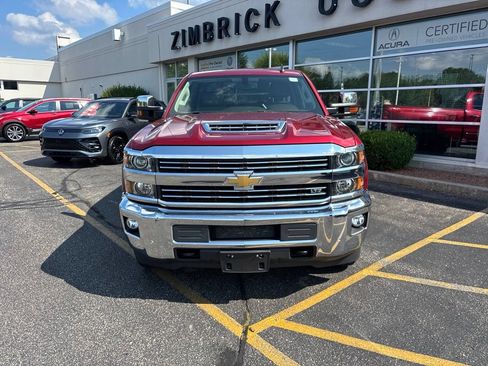 Used 2018 Chevrolet Silverado 2500 LTZ w/ Duramax Plus Package AWD/4WD image 2