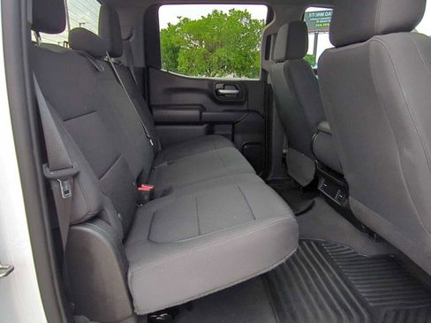 Used 2022 Chevrolet Silverado 1500 Custom Trail Boss image 27