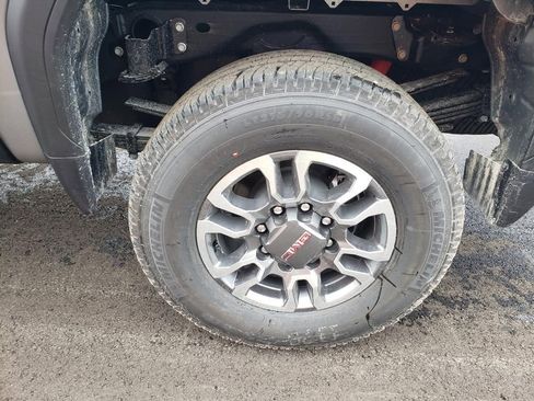 New 2026 GMC Sierra 3500 Pro w/ Convenience Package image 12