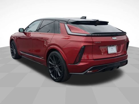 New 2026 Cadillac Lyriq V image 7