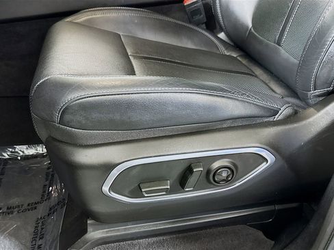 Used 2024 Jeep Wagoneer L Series II w/ Flexible Seating Group image 20