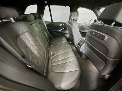 Used 2024 BMW X5 xDrive50e w/ M Sport Package image 28