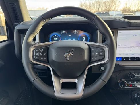 New 2025 Ford Bronco Outer Banks image 28
