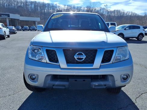 Used 2018 Nissan Frontier PRO-4X image 13