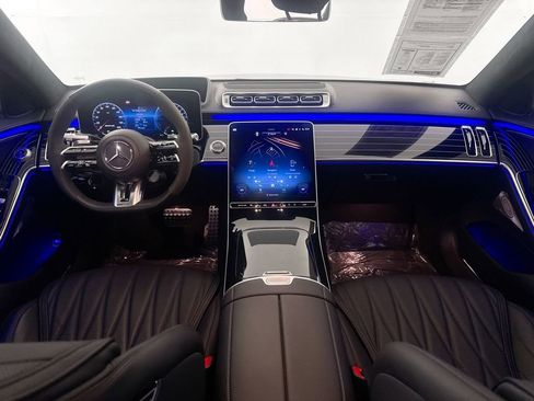 Used 2025 Mercedes-Benz S 63 AMG S image 20