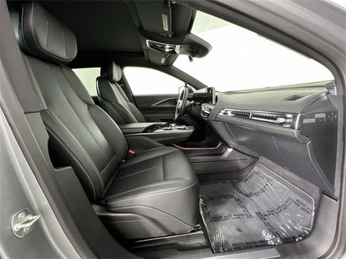 Used 2026 Cadillac Lyriq Sport image 29