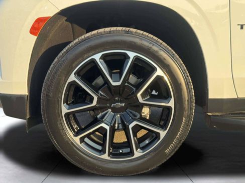 Used 2021 Chevrolet Tahoe RST w/ Luxury Package RWD image 67