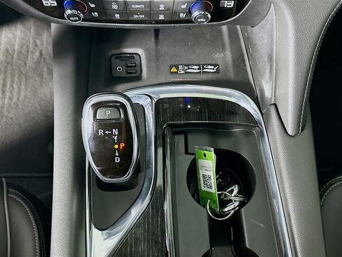 Used 2020 Buick Enclave Avenir w/ Avenir Technology Package image 25