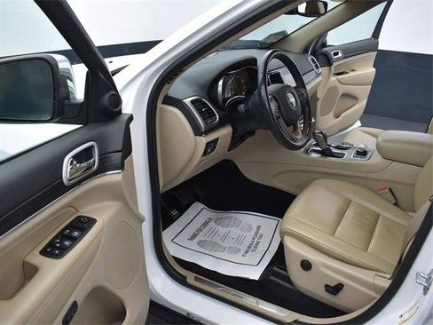 Certified 2020 Jeep Grand Cherokee Limited image 31